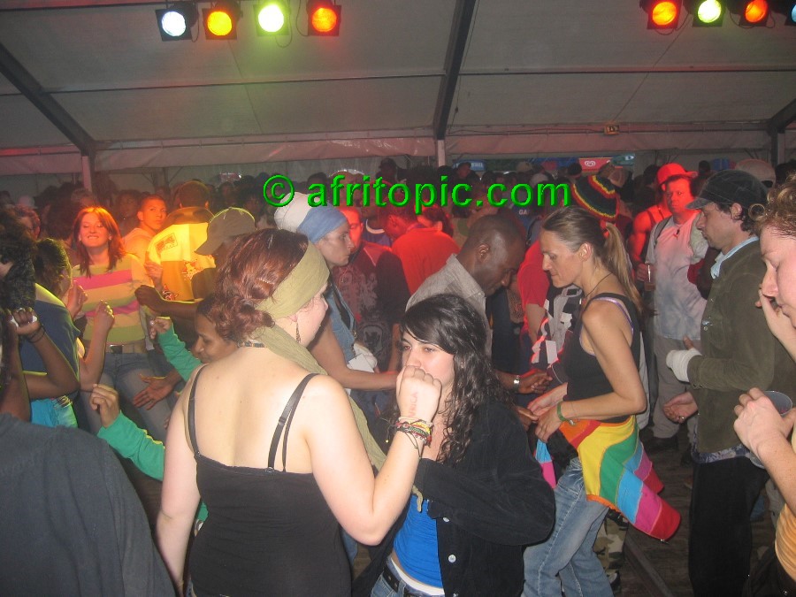 ../Images/afw2006b 088.jpg